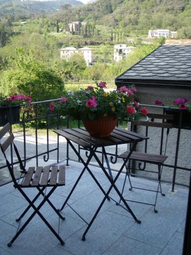 Ieeja, Casa La Rosa in Coreglia Ligure