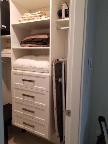 One-Bedroom House image 3