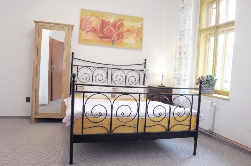 1 double bed, 1 sofa bed