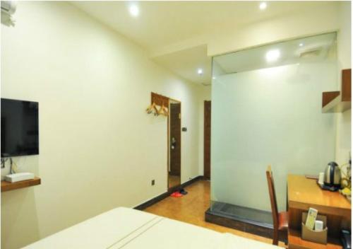 Jiajie Inn Haikou Yizhong Branch