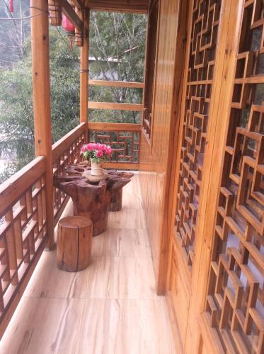 แผนผังชั้น, จางเจียจี้ หยางเจียจี้ อินน์ (Zhangjiajie Yangjiajie Inn) in อู๋ลิงหยวน