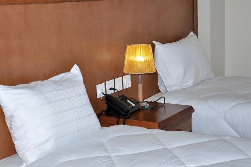 1 queen bed