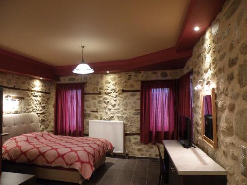 Petrino Guesthouse – Kalampaka, KY