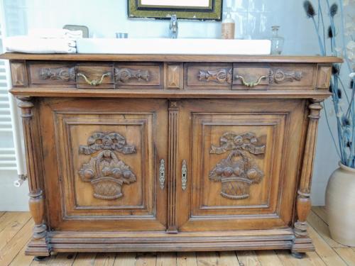 ห้องน้ำ, L'ANCIENNE FORGE in กาเกส์