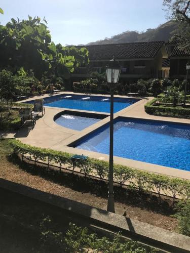 Úszómedence, Sweet Dreams in Ocotal