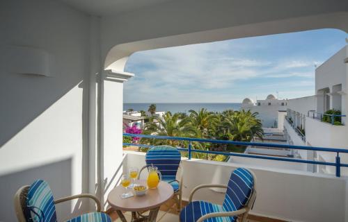 Oprema, Hotel Puntazo II in La Parata