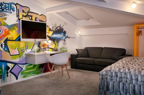 Hotel Georgette - image 7
