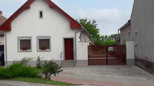  Kertész Apartmanok in Hegykő