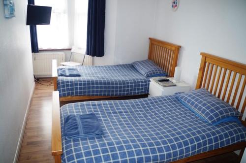 Abbey Lodge Guest House - image 6