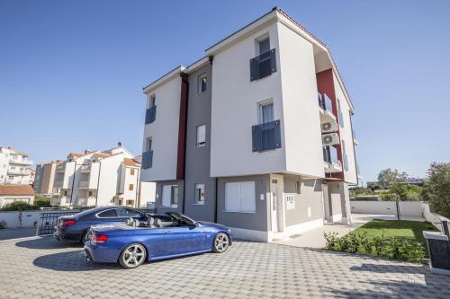 Luxury villa with a swimming pool Stobrec, Split - 14700, Split (photo 8)