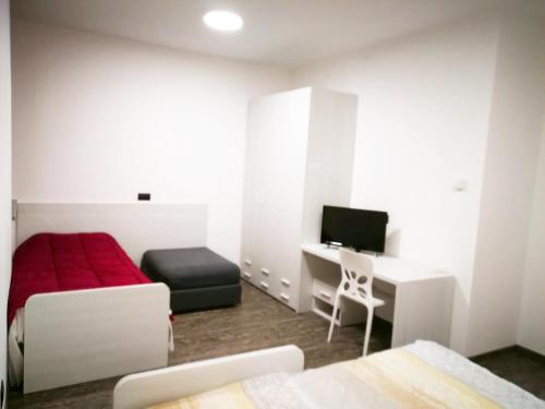 2 twin beds
