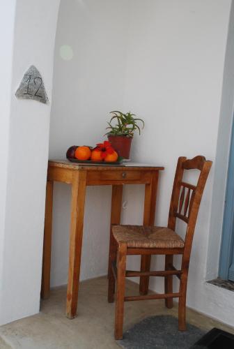 Andriani's Guest House - image 4