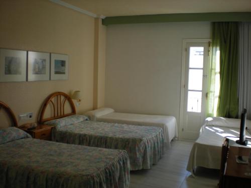 Habitación triple, 3 camas