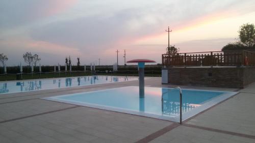 Úszómedence, Agriturismo Alla Strozza in Voghiera