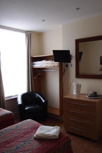 Hotel 65 - image 5