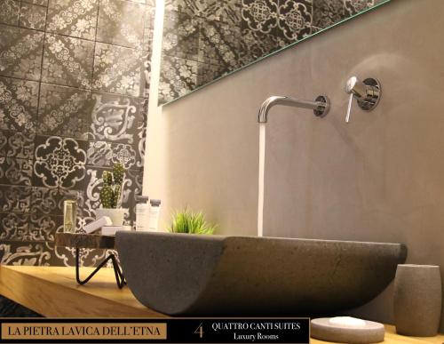 Quattro Canti Suites Catania