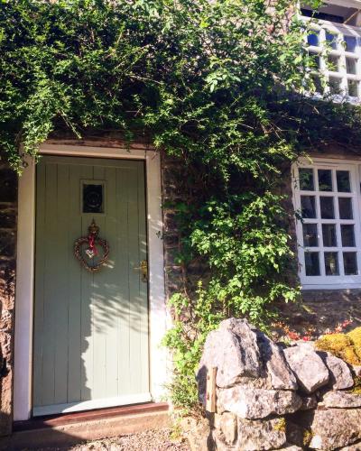 Entrance, Bankside Cottage in Alstonfield