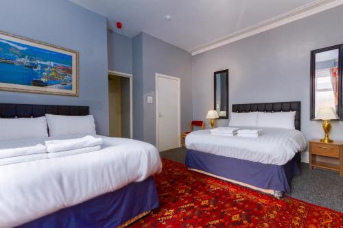 Maples Hotel - image 2