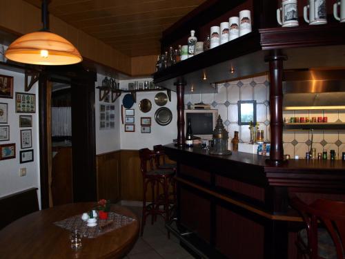 設施, Pension Zum Burschen in 格菲爾德