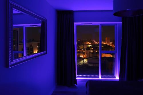 Premium Two-Bedroom Apartment image 5