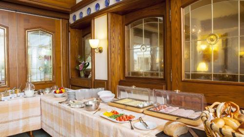 อาหารและเครื่องดื่ม, Hotel Lamm in ออสท์ฟิลเดิร์น