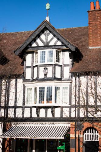 Bournville House & Cafe, Birmingham