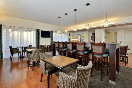 อาหารและเครื่องดื่ม, Comfort Inn Saco-Old Orchard Beach in ซาโก (ME)