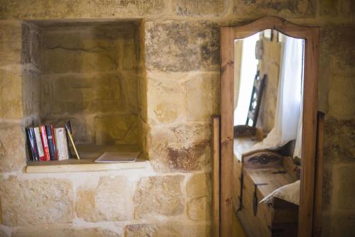The Burrow Guest House - image 14