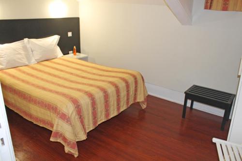 Lunar Guest House - main image