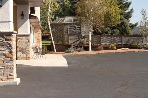 บริการและสิ่งอำนวยความสะดวก, ซูเปอร์ 8 บาย วินด์แฮม มอนโทรส (Super 8 By Wyndham Montrose) in มอนโทรส (CO)