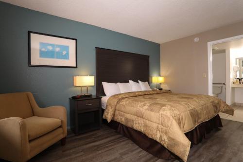 Executive Inn - Panama City Beach