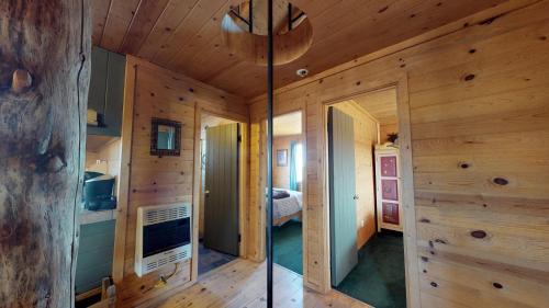 Canyonlands Lodging Wolf Springs Retreat - image 2