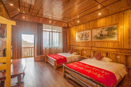 Long An Hotel Long An Hotel is perfectly located for both business and leisure guests in Guilin. Both business travelers and tourists can enjoy the propertys facilities and services. Service-minded staff will welc