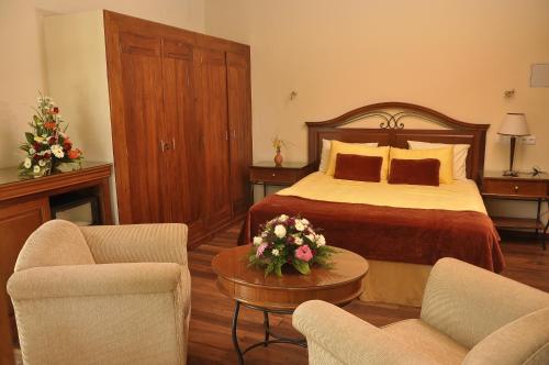 Hotel 4 U Saliya Garden