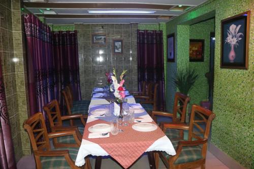 Hotel De Meridian Ltd
