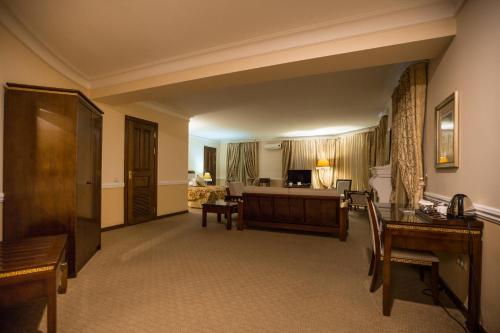 Hotel BEK