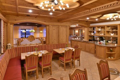 Étterem, Hotel Wender in Aurach