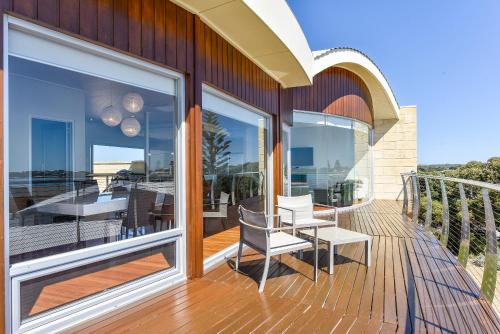 Aloha Waterfront Properties