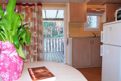 2 bedrooms, 4 beds