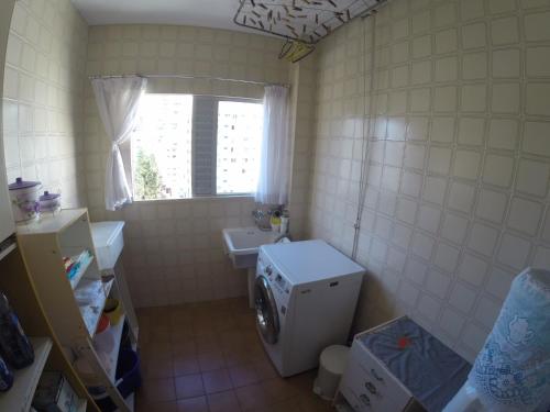 Apartment image 9