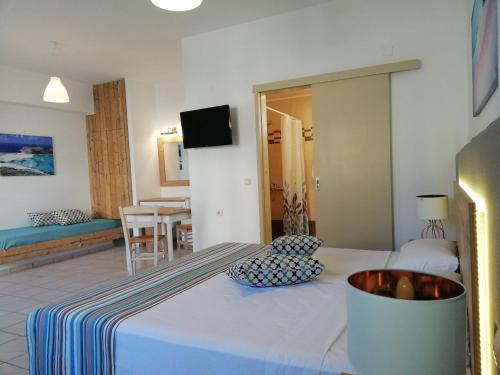 Almare Beach Hotel Stop at Almare Beach Hotel to discover the wonders of Crete Island. The property offers a high standard of service and amenities to suit the individual needs of all travelers. Service-minded staff wil