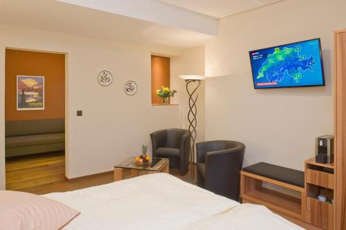 Hotel Ambassador - image 3