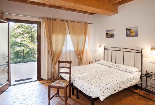2 twin beds