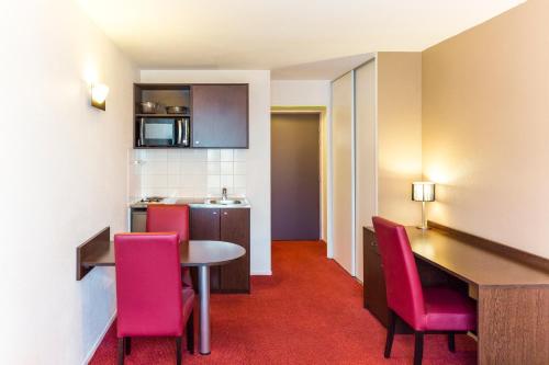 Aparthotel Adagio Access Paris Vanves - Porte de Versailles