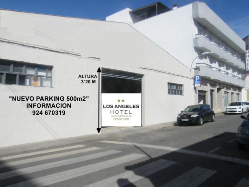 Hotel Los Angeles - image 13