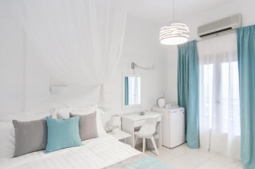 Kafieris View Room Type - Triple Room with City View