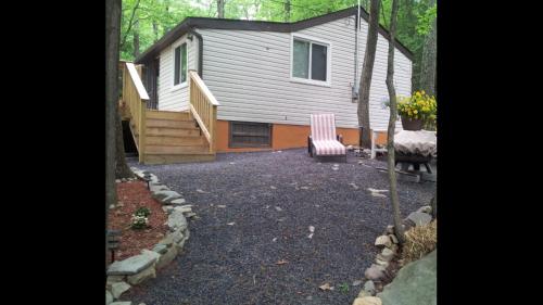 Pocono cabin with private pool at Shawnee Mtn