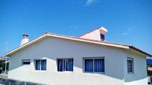  Casa da Claraboia in Esposende