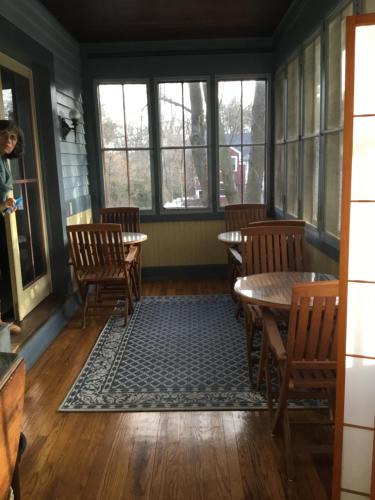 Amherst Inn - main image