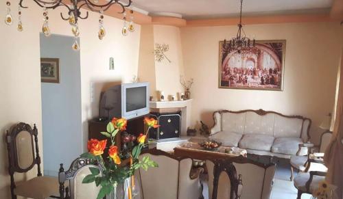  Irini's home in Volos
